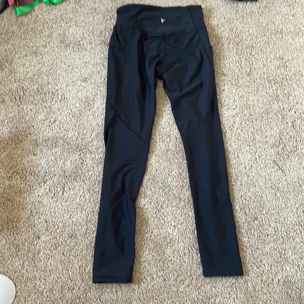 brand old navy  size medium in kids with pockets in black